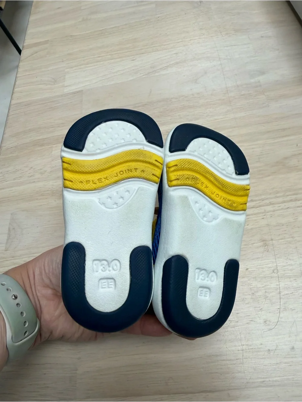 Mikihouse teddy bear sneaker sandals